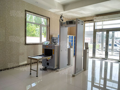 金屬探測(cè)安檢門(mén)